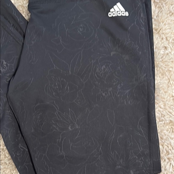 Adidas Black Climawarm Performance Leggings / Tights with rose / floral pattern - Picture 3 of 8